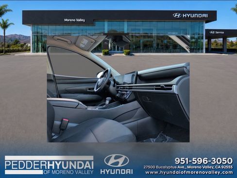 Certified 2025 Hyundai Tucson SEL AWD/4WD image 8