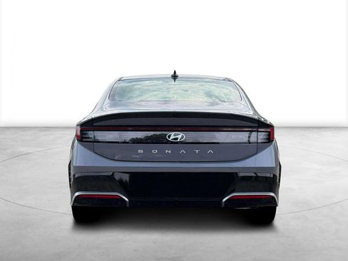 New 2026 Hyundai Sonata SEL FWD image 6