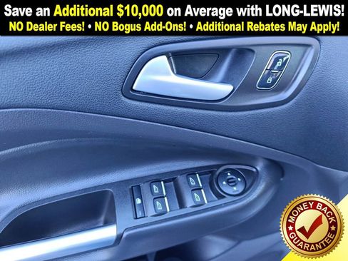 Used 2017 Ford Escape SE w/ Equipment Group 201A image 16