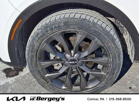 Used 2023 Kia Sorento X-Line EX image 9