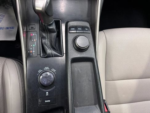 Used 2014 Lexus IS 250 RWD image 41