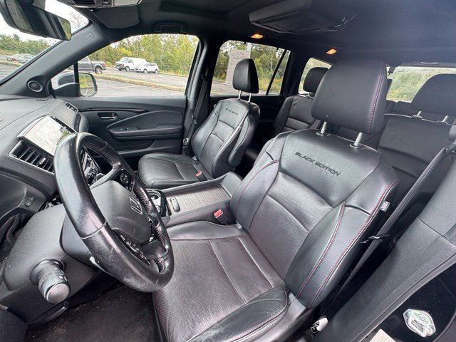 Used 2019 Honda Pilot Black Edition image 15