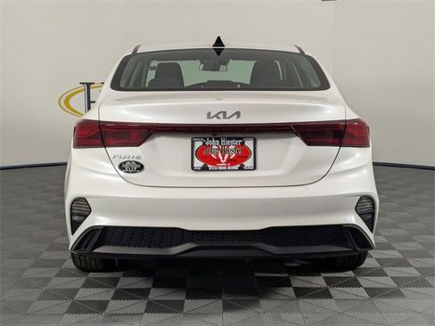 Used 2023 Kia Forte LXS image 6