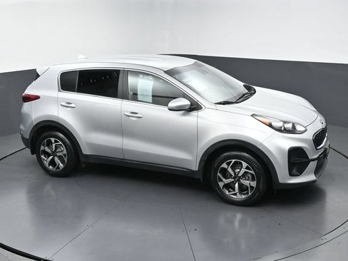 Used 2022 Kia Sportage LX FWD image 41