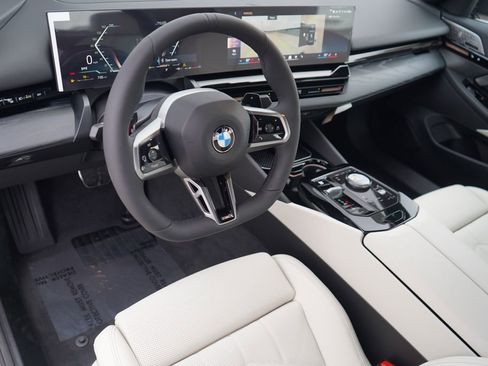 New 2026 BMW 530i w/ M Sport Package RWD image 12