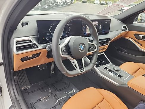 Used 2025 BMW 330i xDrive Sedan w/ M Sport Package image 26