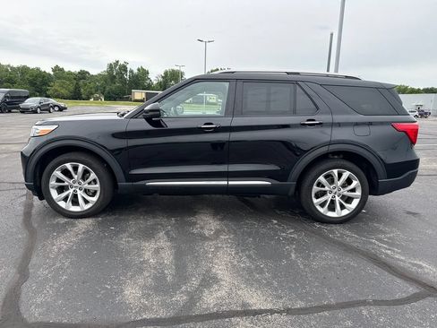Used 2024 Ford Explorer Platinum w/ Technology Package AWD/4WD image 6