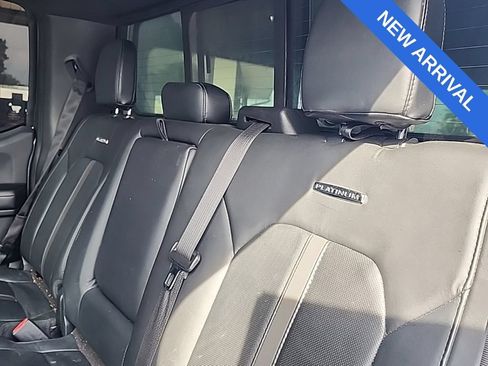 Used 2016 Ford F150 Platinum w/ Equipment Group 701A Luxury AWD/4WD image 5