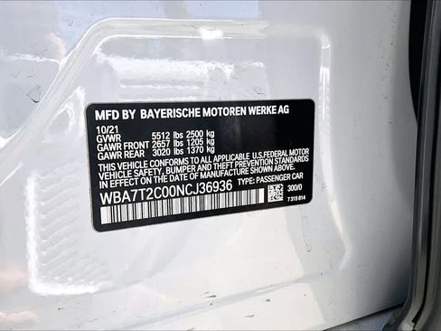 Used 2022 BMW 740i w/ M Sport Package image 34