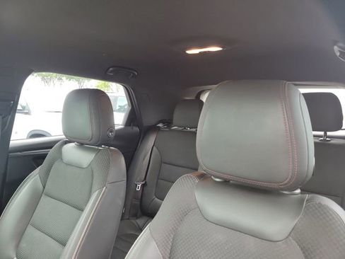 Certified 2021 Chevrolet TrailBlazer RS w/ Technology Package FWD image 22