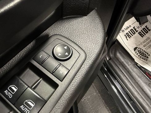 Used 2019 RAM 1500 Express w/ Wheel & Sound Group AWD/4WD image 21