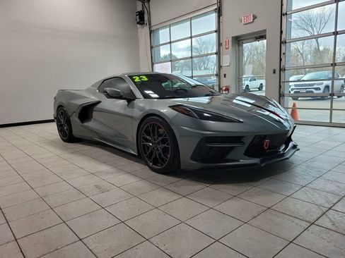 Used 2023 Chevrolet Corvette Stingray w/ Z51 Performance Package image 6