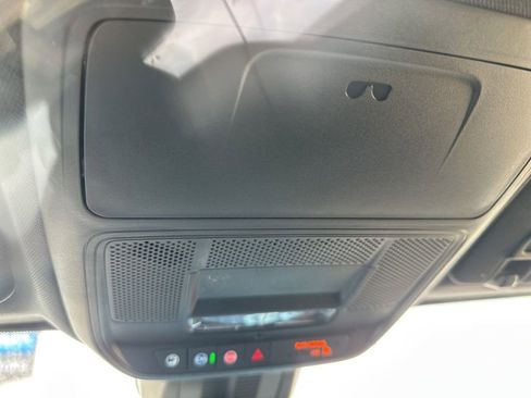 New 2026 Chevrolet Equinox LT w/ Convenience Package II image 22