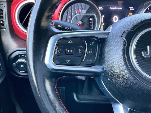 Used 2021 Jeep Wrangler Unlimited Rubicon AWD/4WD image 21