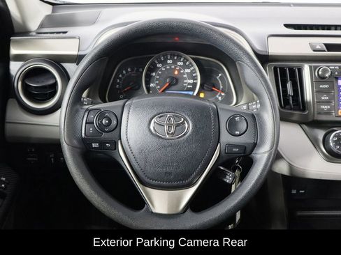 Used 2013 Toyota RAV4 LE image 7