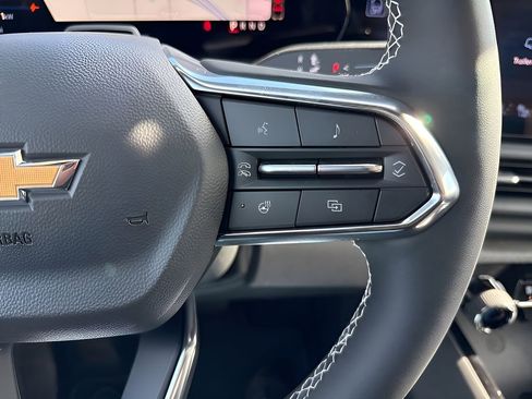 New 2026 Chevrolet Silverado EV LT w/ Premium Package AWD/4WD image 34