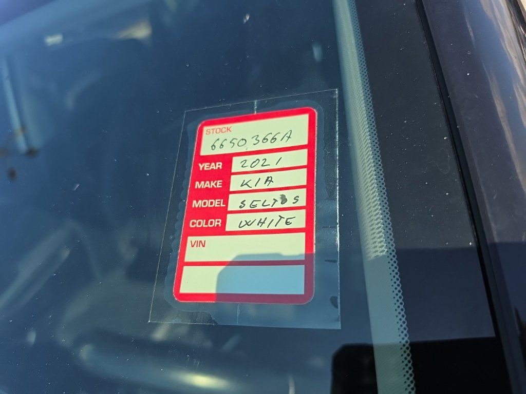 Certified 2021 Kia Seltos EX AWD/4WD image 8