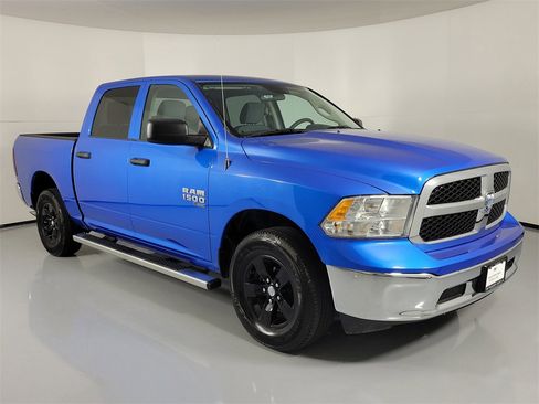Used 2022 RAM 1500 Classic SLT image 1
