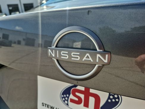 Used 2024 Nissan Sentra SV FWD image 29