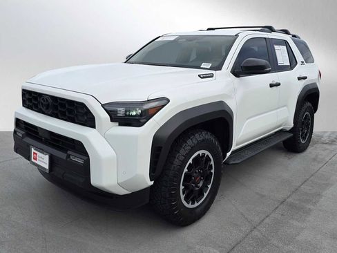 Certified 2025 Toyota 4Runner TRD Off-Road image 7