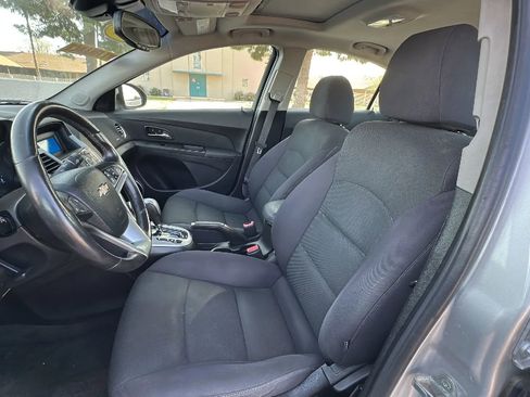 Used 2012 Chevrolet Cruze LT w/ All-Star Edition image 10
