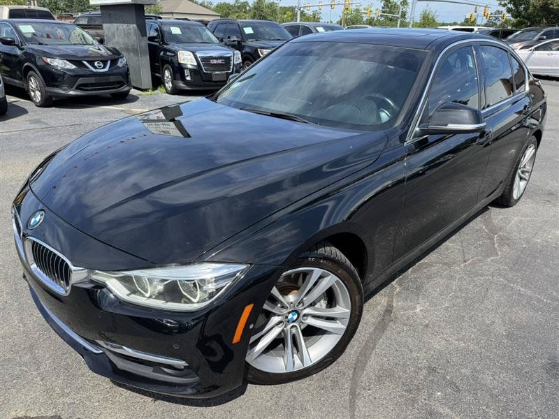 Used 2016 BMW 340i xDrive Sedan AWD/4WD image 2