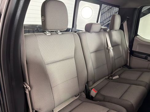 Used 2018 Ford F150 XLT w/ Equipment Group 302A Luxury AWD/4WD image 21