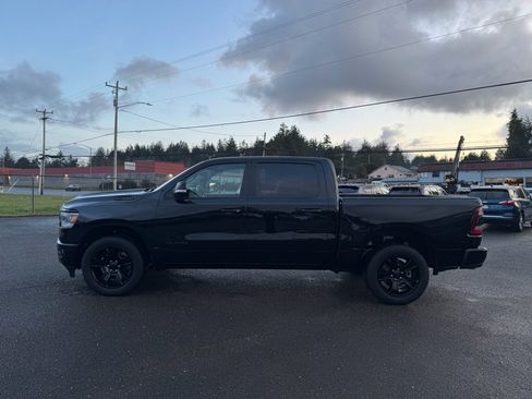 Used 2021 RAM 1500 Big Horn image 10