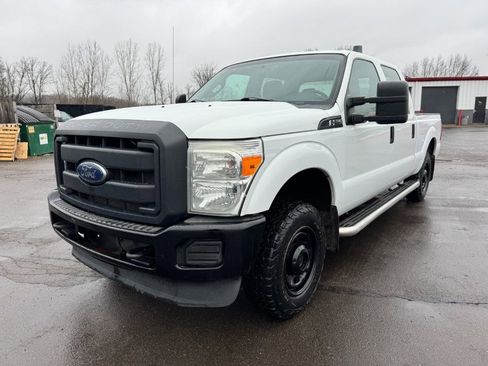 Used 2013 Ford F250 XL w/ Camper Pkg image 1