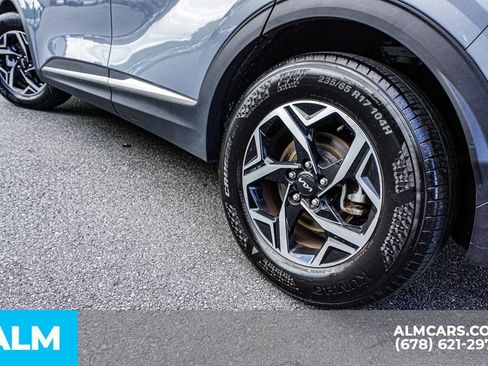 Used 2025 Kia Sportage LX FWD image 16