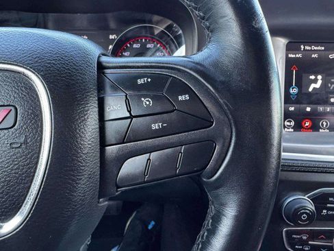 Used 2019 Dodge Charger SXT w/ Plus Group image 22