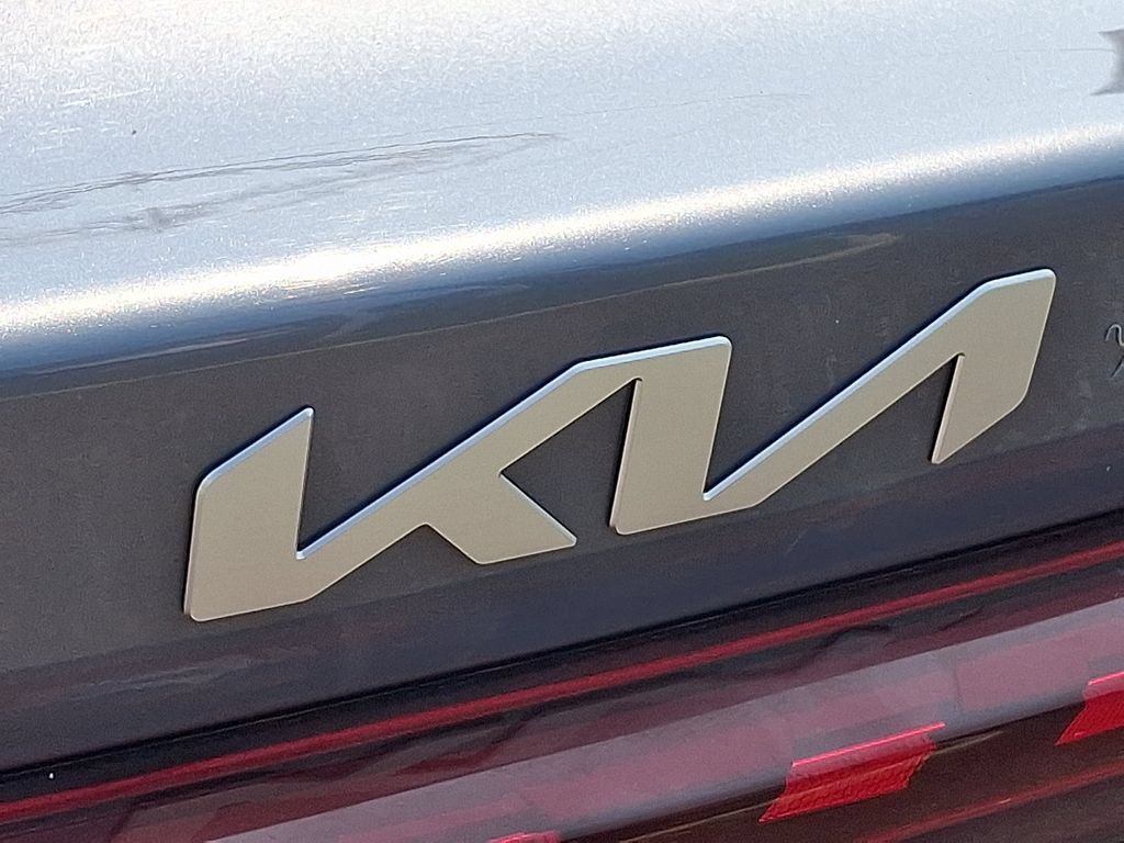 Used 2022 Kia K5 EX FWD image 32