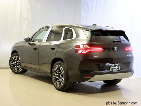 Used 2026 BMW X3 xDrive30i AWD/4WD image 2
