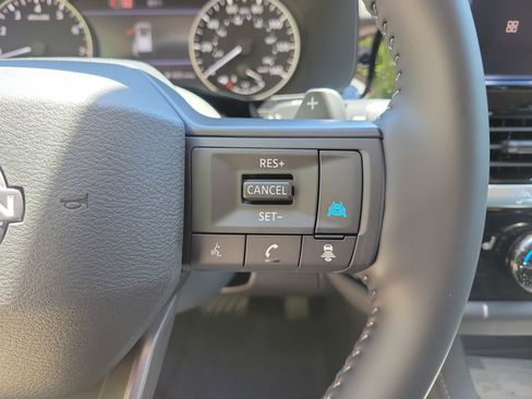New 2026 Nissan Pathfinder SV AWD/4WD image 18