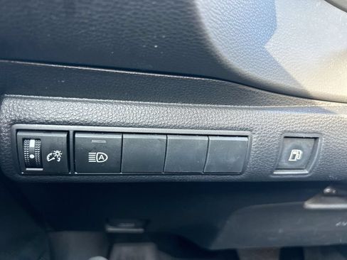 Used 2024 Toyota Corolla LE FWD image 13