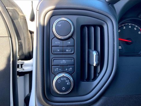 Used 2023 GMC Sierra 1500 Pro w/ Trailering Package image 16