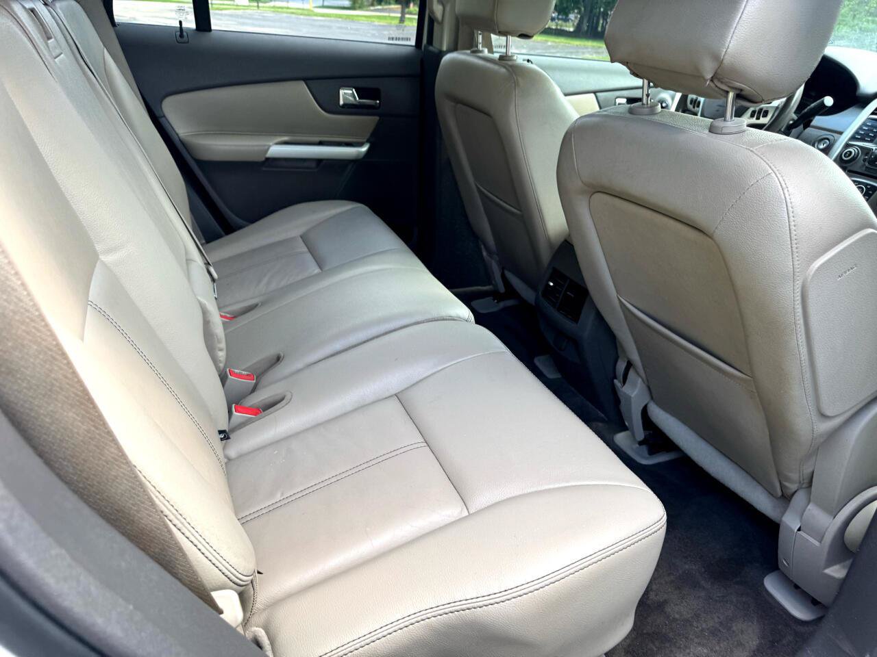 Used 2013 Ford Edge SEL FWD image 39