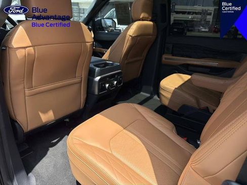Certified 2024 Ford Expedition Max Platinum AWD/4WD image 11