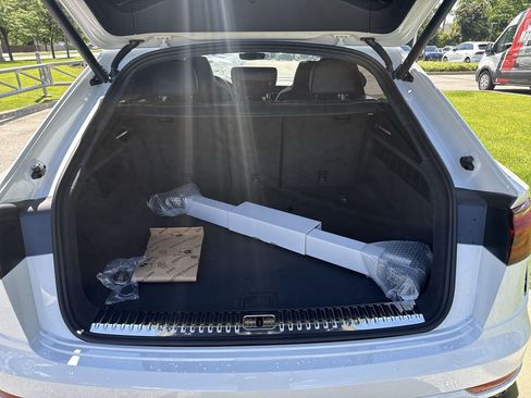 New 2026 Audi RS Q8 performance AWD/4WD image 34
