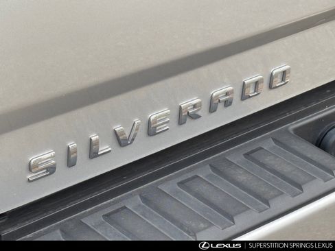 Used 2018 Chevrolet Silverado 1500 LT w/ All Star Edition image 10