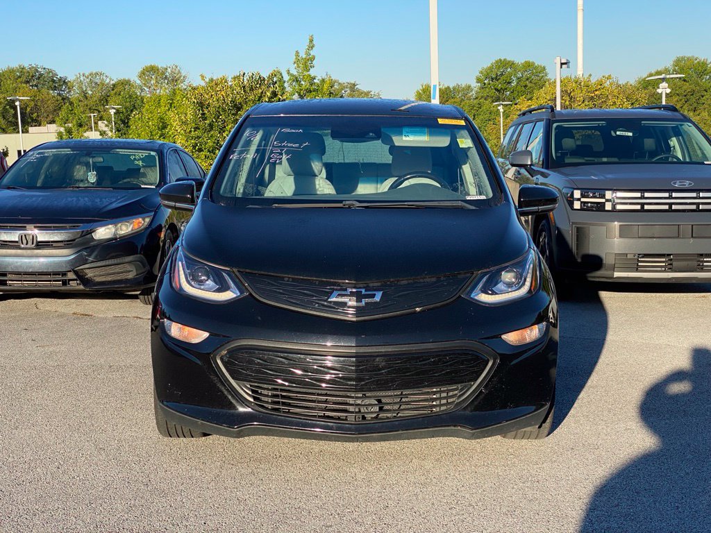 Used 2021 Chevrolet Bolt LT FWD image 2