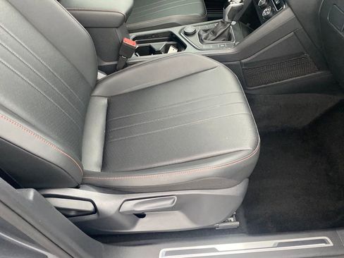 Used 2024 Volkswagen Tiguan Wolfsburg Edition image 25