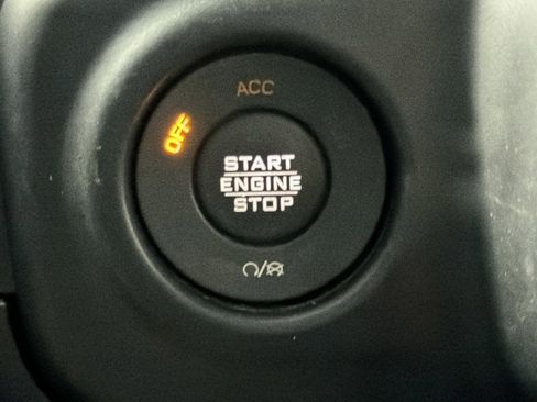 Used 2020 Jeep Gladiator Sport w/ Quick Order Package 24S image 27