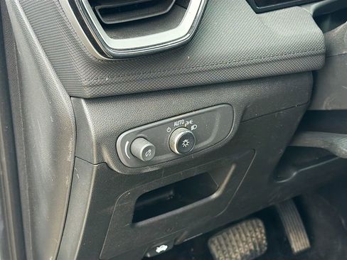 Used 2024 Chevrolet TrailBlazer LT w/ Convenience Package image 10