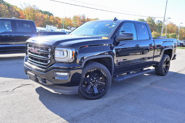 Used 2017 GMC Sierra 1500 SLT w/ All Terrain Package AWD/4WD image 2