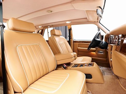 Used 1990 Rolls-Royce Silver Spur image 61