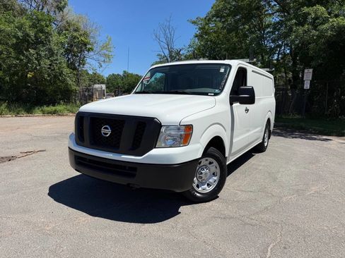 Used 2019 Nissan NV 2500 SV w/ Navigation Package RWD image 1