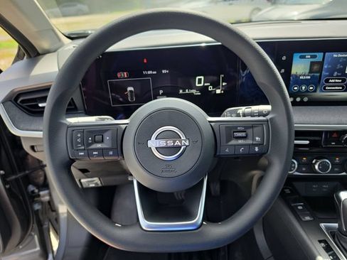 New 2026 Nissan Kicks S FWD image 28