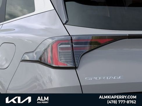New 2026 Kia Sportage EX image 11