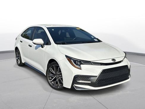 Used 2022 Toyota Corolla SE FWD image 4